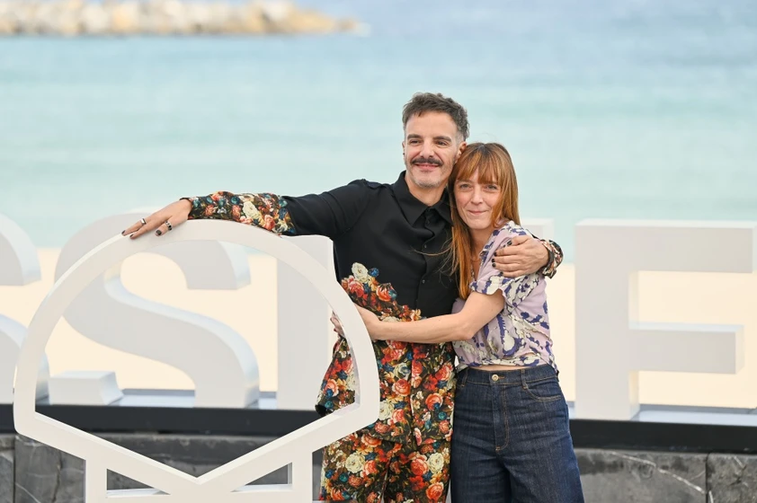 Elena Trapé y Javier Giner en yo-adicto (Festival de San Sebastián. Septiembre 2024)