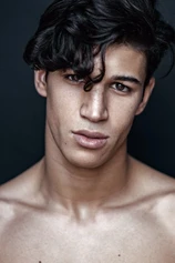 Foto de Adil Koukouh