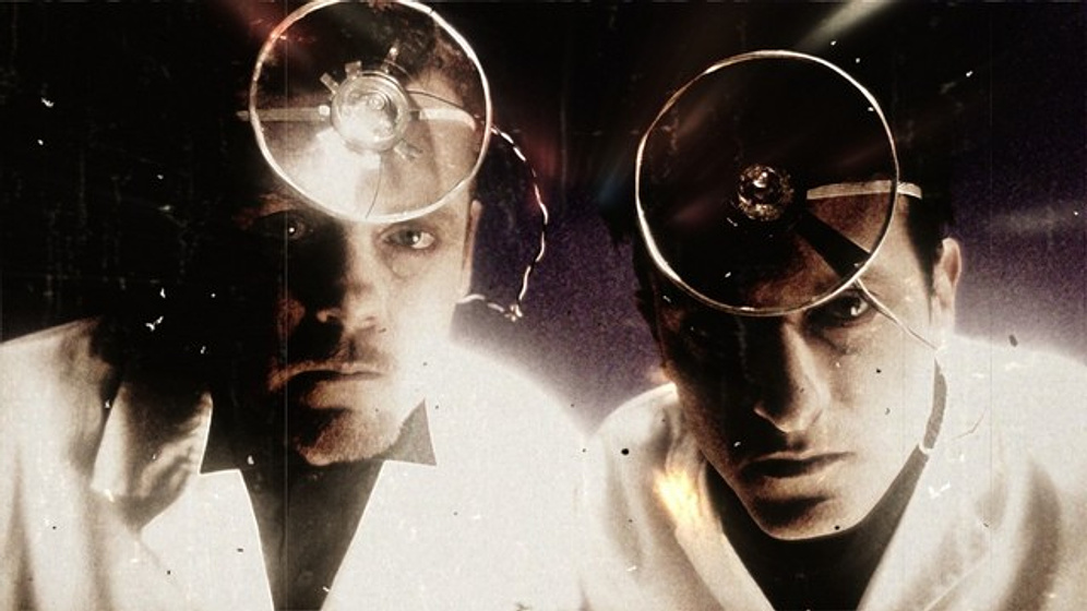 Imagen de Amnesiac on the Beach