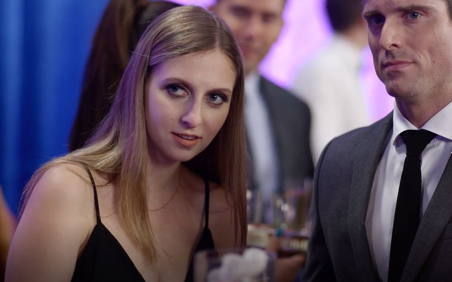 Marcus Rosner y Corina Bizim en Un Desconocido en tu Casa