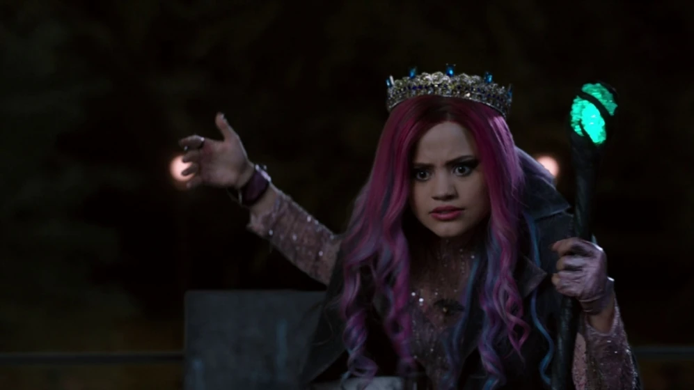 Sarah Jeffery en los-descendientes-3