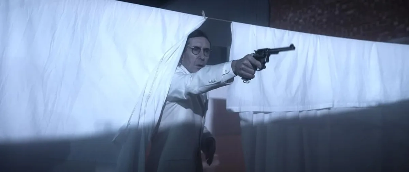 Paul McGann en the-undertaker