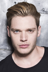 Foto de Dominic Sherwood