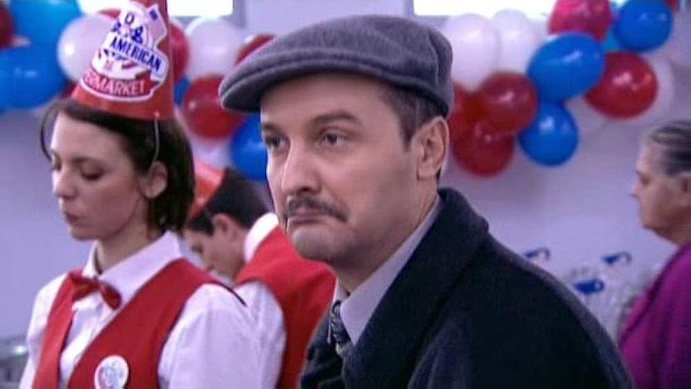 Goran Radakovic en strawberry-in-the-supermarket