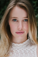 picture of actor Emilie Cocquerel