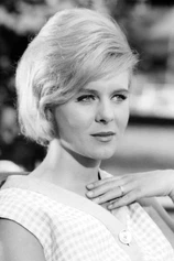 Foto de June Ritchie