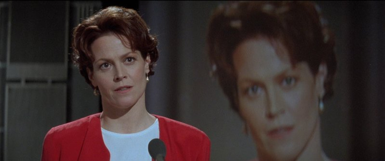 Sigourney Weaver en Copycat: Copia Mortal