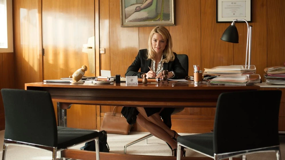 Virginie Efira en un-hombre-de-altura