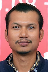 picture of actor Aphisit Hama