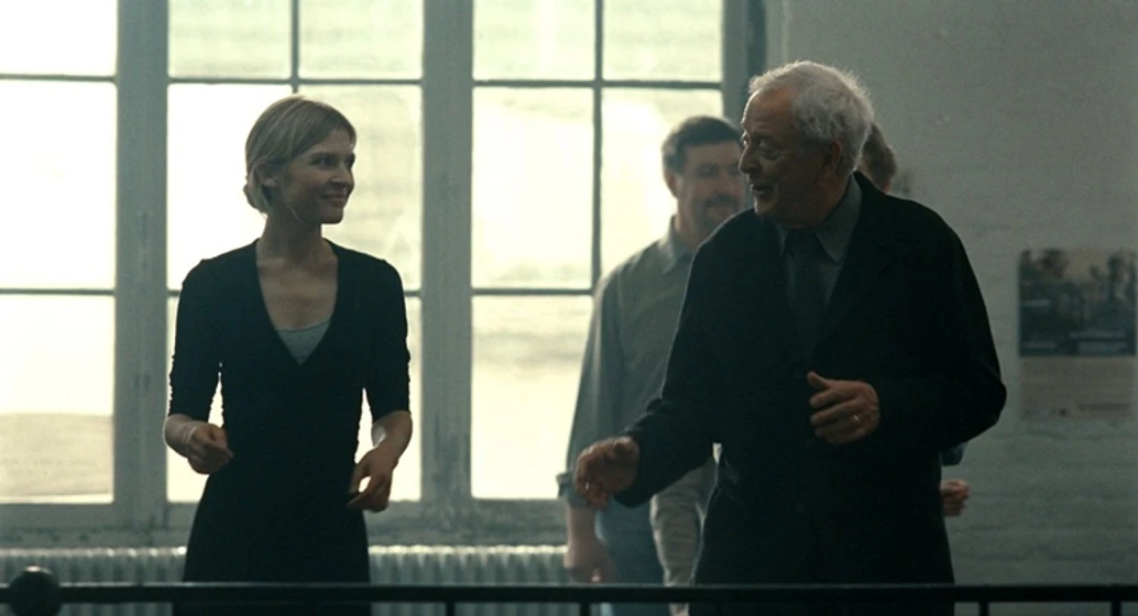 Michael Caine y Clémence Poésy en mi-amigo-mr-morgan