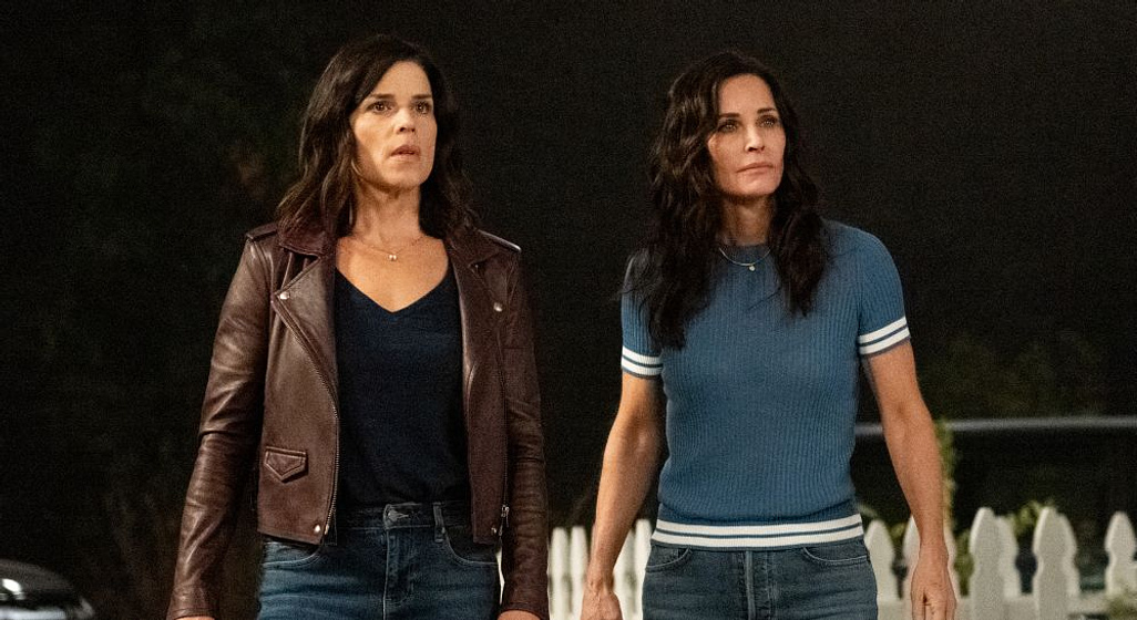 Courteney Cox y Neve Campbell en Scream