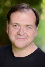 picture of actor Nick Owenford