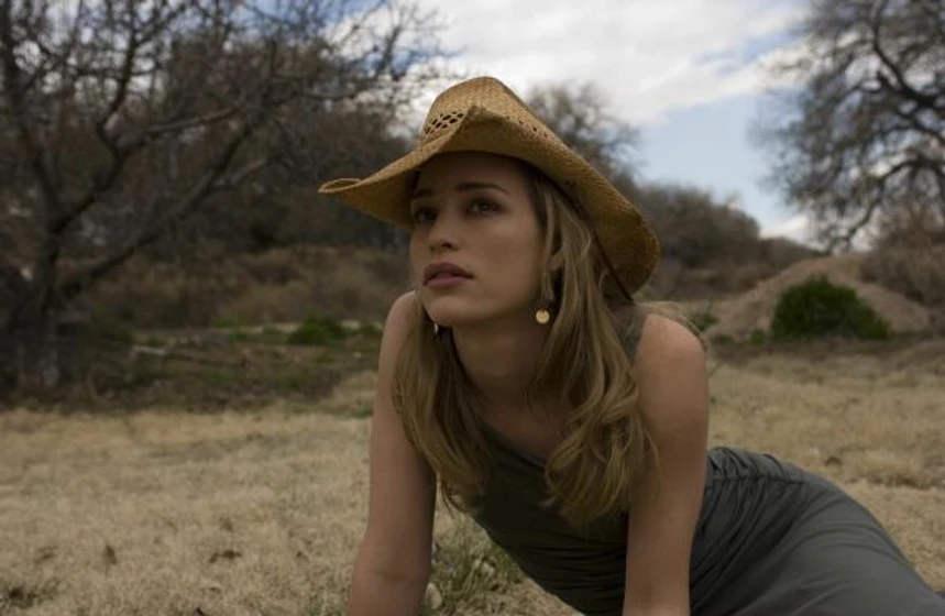 Piper Perabo en first-snow