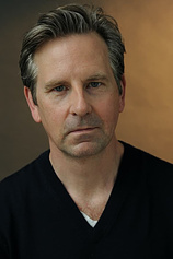 picture of actor Stephen Barker Turner