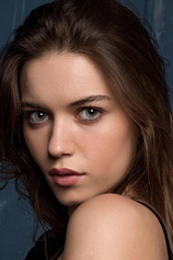 picture of actor Afra Saraçoğlu