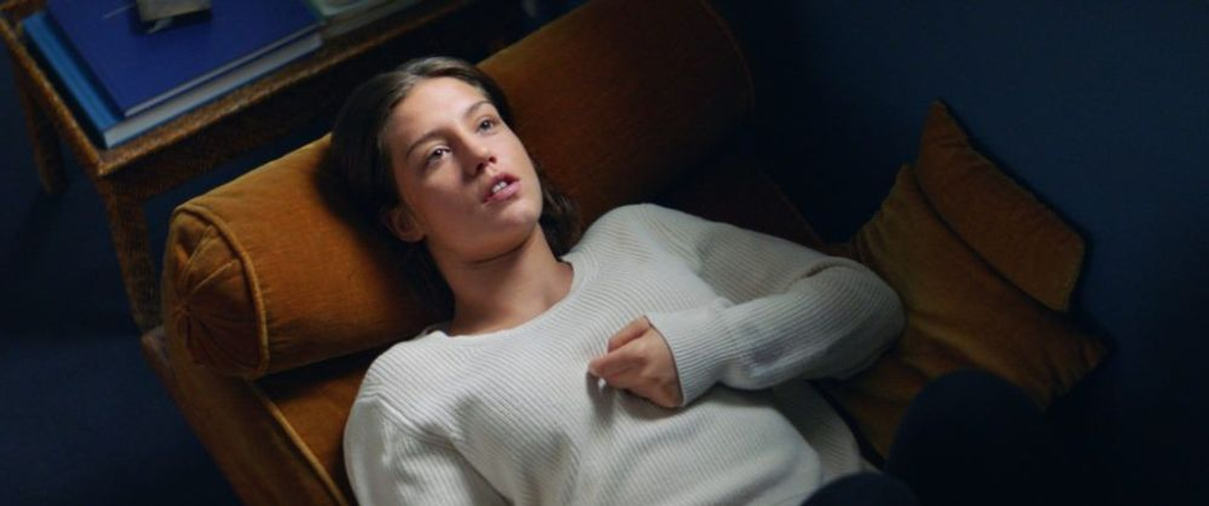 Adèle Exarchopoulos en El Reflejo de Sibyl