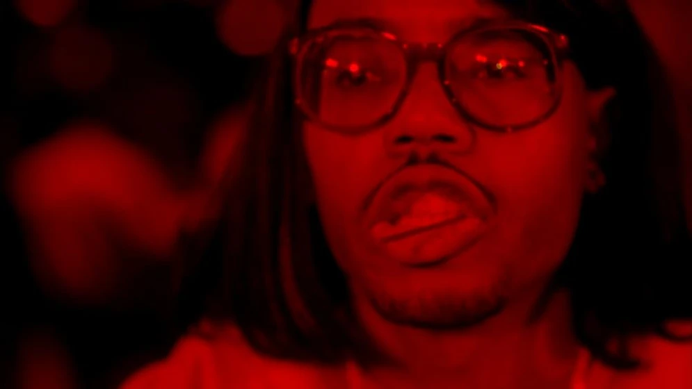 Tyrin Turner en belly