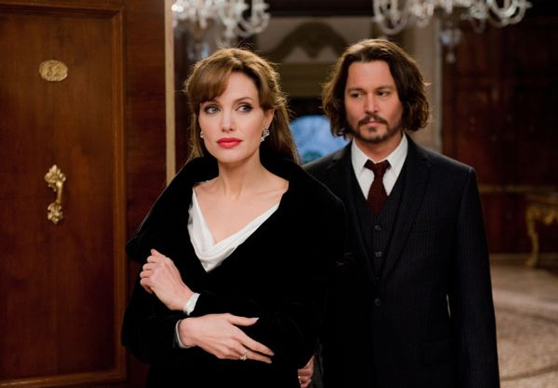 Johnny Depp y Angelina Jolie en The Tourist