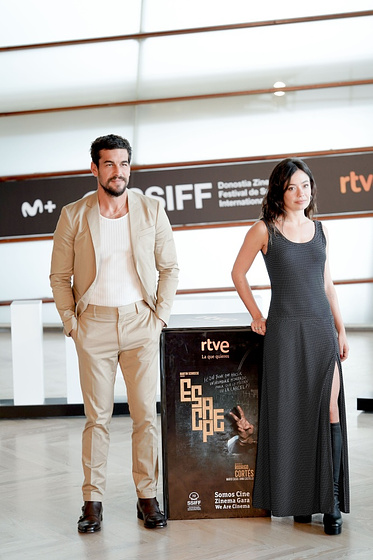 Mario Casas y Anna Castillo en Escape (Festival de San Sebastián. Septiembre 2024)