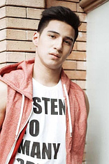 picture of actor Albie Casiño