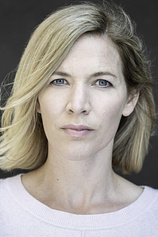 picture of actor Fiona Browne