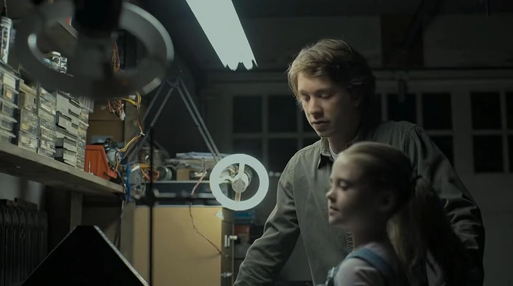 Thomas Mann [V] y Kate Moyer en our-house