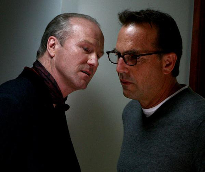 Kevin Costner y William Hurt en Mr. Brooks