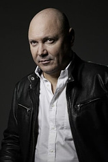 photo of person Leonel Vieira