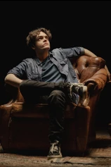 photo of person Rafael Sá Carneiro