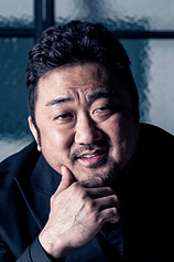 picture of actor Dong-seok Ma