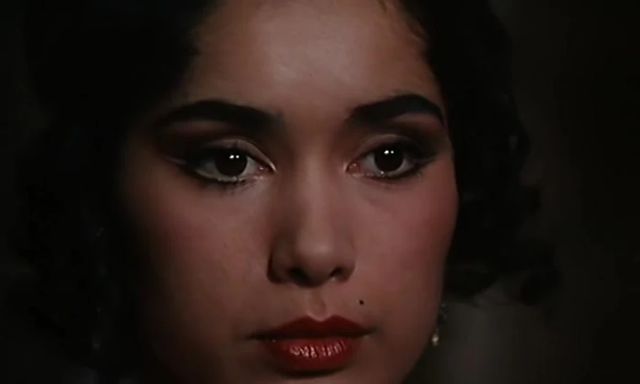 Hind Sabri en los-silencios-del-palacio