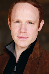 picture of actor Sean Dugan