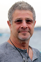 photo of person Gil Junger