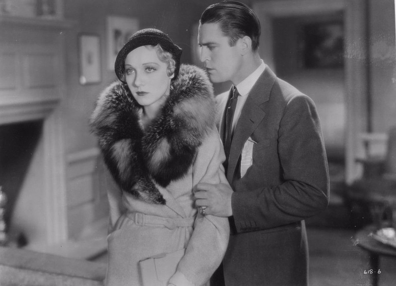 Leila Hyams y Chester Morris en La Pelirroja