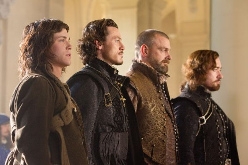 Ray Stevenson, Matthew Macfadyen, Logan Lerman y Luke Evans en Los Tres Mosqueteros