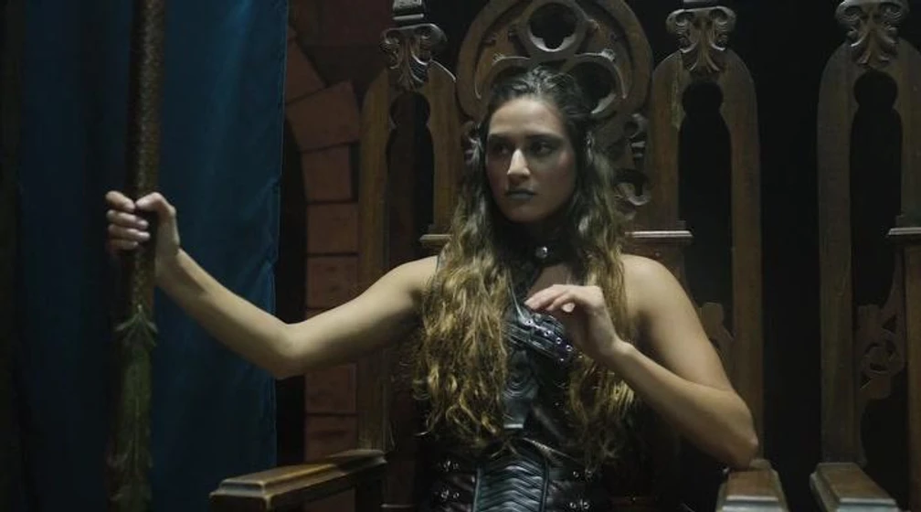 Katherine Maya en las-vengadoras-de-grimm-tiempos-de-guerra