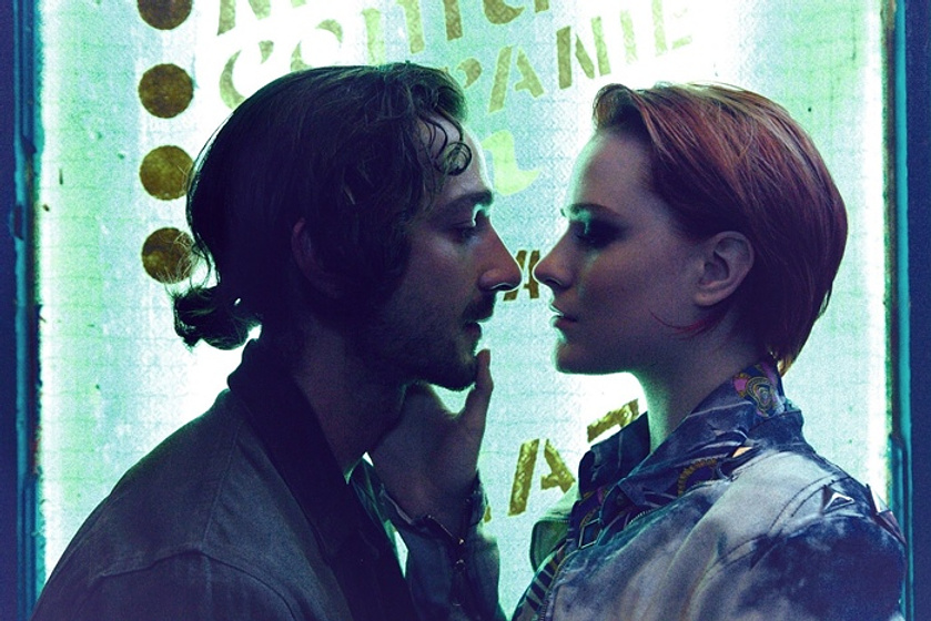 Shia LaBeouf y Evan Rachel Wood en Charlie Countryman