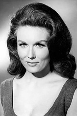 picture of actor Elaine Devry