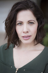 picture of actor April Hartman