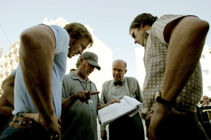 Eric Bana, Steven Spielberg, Daniel Craig y Hanns Zischler en Munich