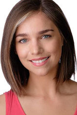 picture of actor Emily Perry