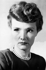 picture of actor Elizabeth Russell