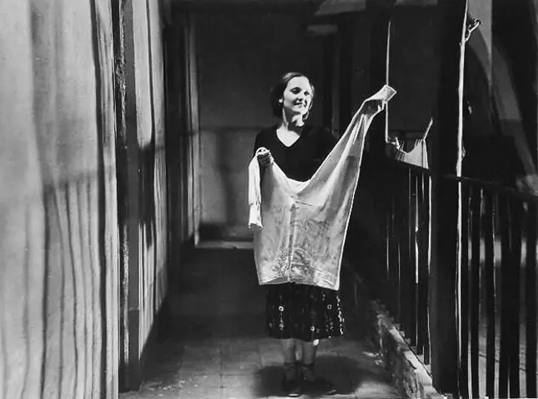 Antoñita Colomé en el-negro-que-tenia-el-alma-blanca-1934