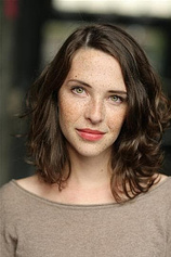 picture of actor Annes Elwy
