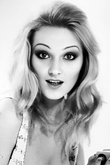 picture of actor Julia Tomas