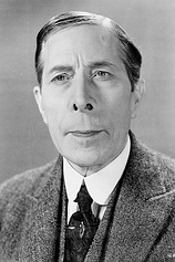 picture of actor George Arliss