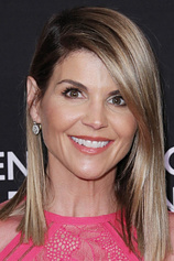 picture of actor Lori Loughlin