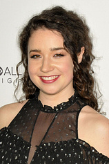 picture of actor Sarah Steele