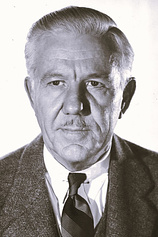 picture of actor Sam Flint