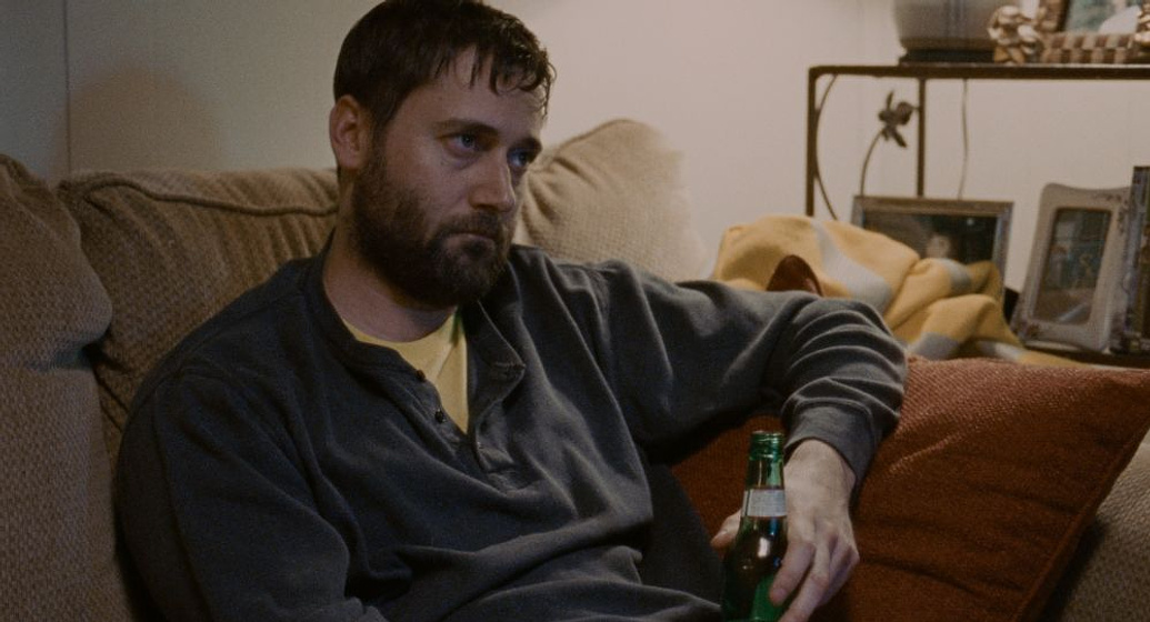 Ryan Eggold en Nunca, casi nunca, a veces, siempre
